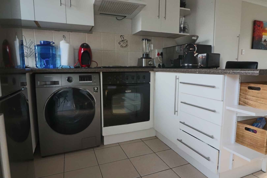 2 Bedroom Property for Sale in Parklands Western Cape